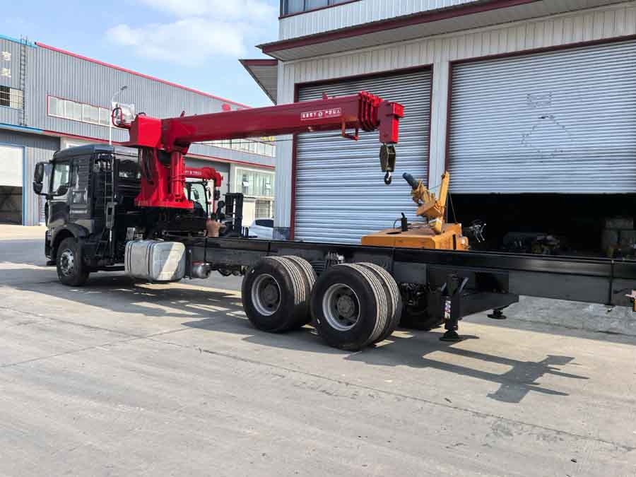 挖抓船吊固定吊車載吊總成